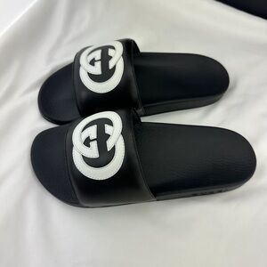 Gucci Black and White rubber slides